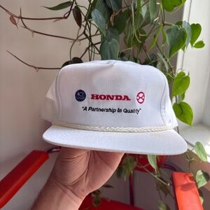 RARE Vintage HONDA ''a partnership in quality'' Trucker hat